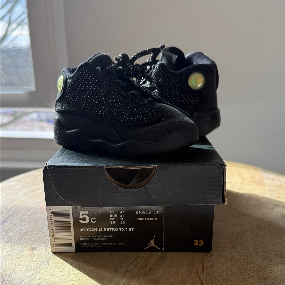 Jordan Kids Black Retro Sneakers